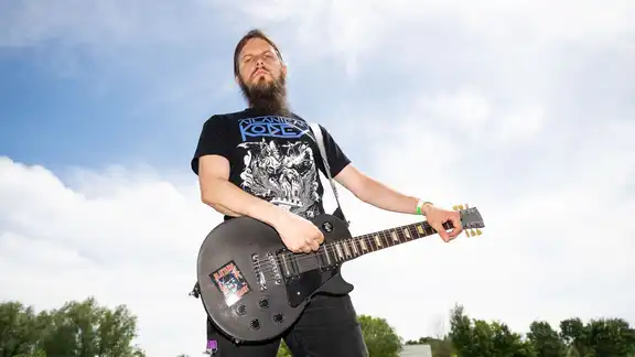 Neck Cementery 2022