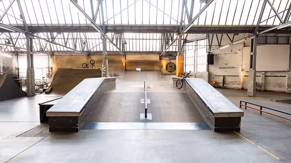 Rampe in einem BMX Park